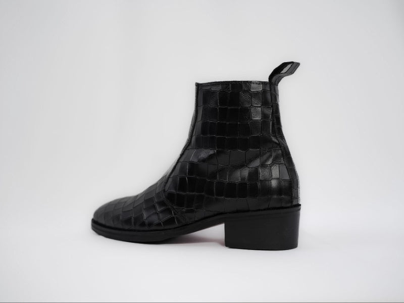Onyx Caiman flat boots