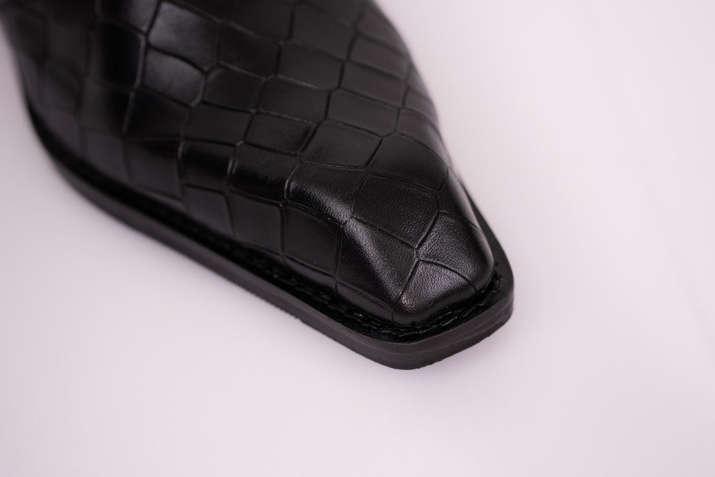 Onyx Caiman Boots