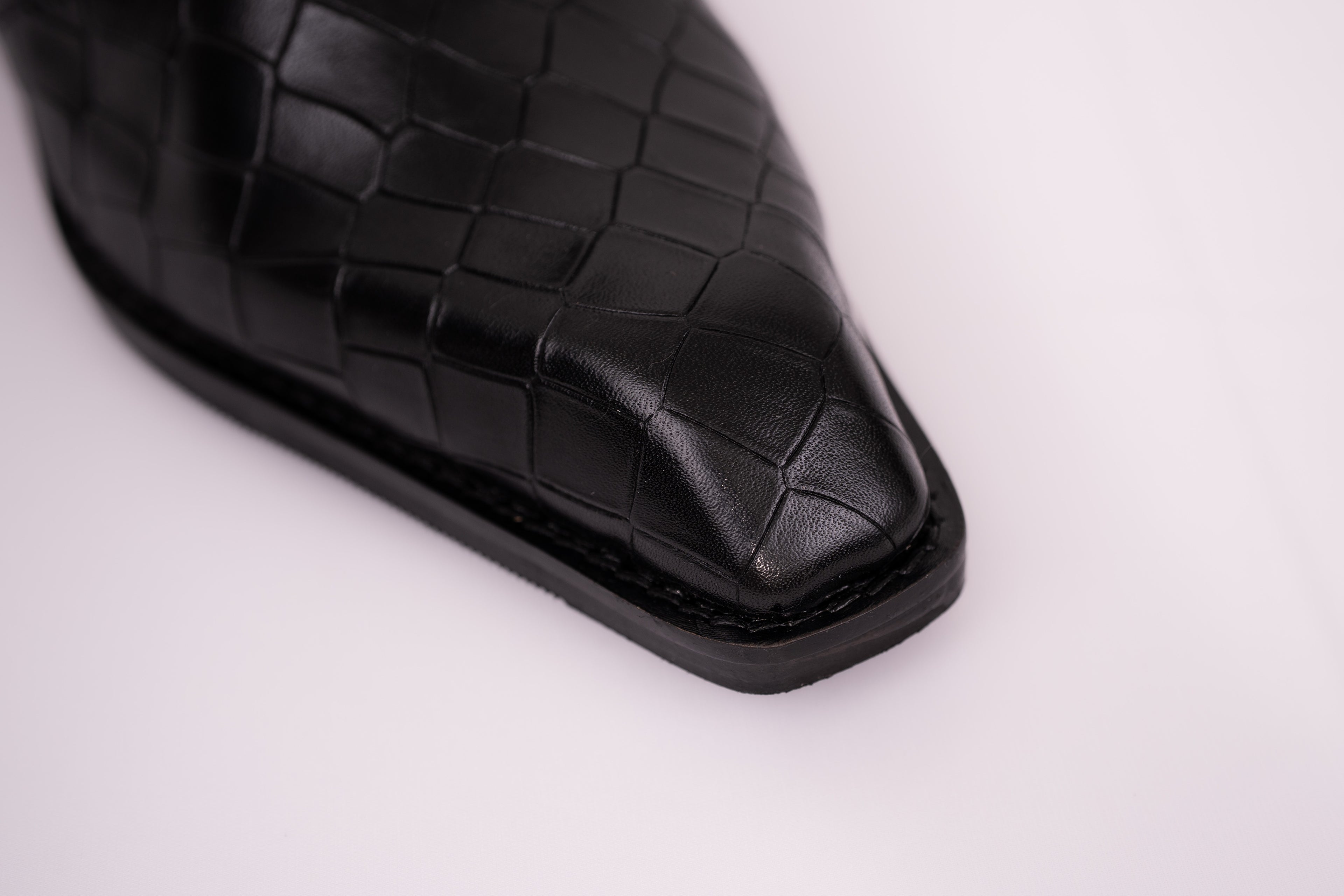 Onyx Caiman Boots