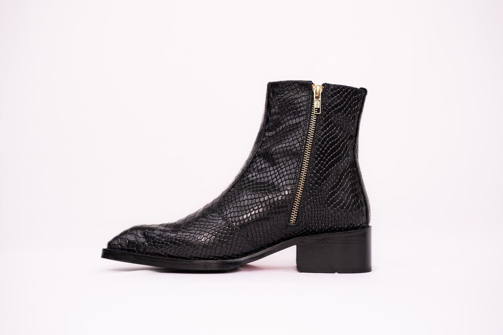 Onyx Mamba Boots