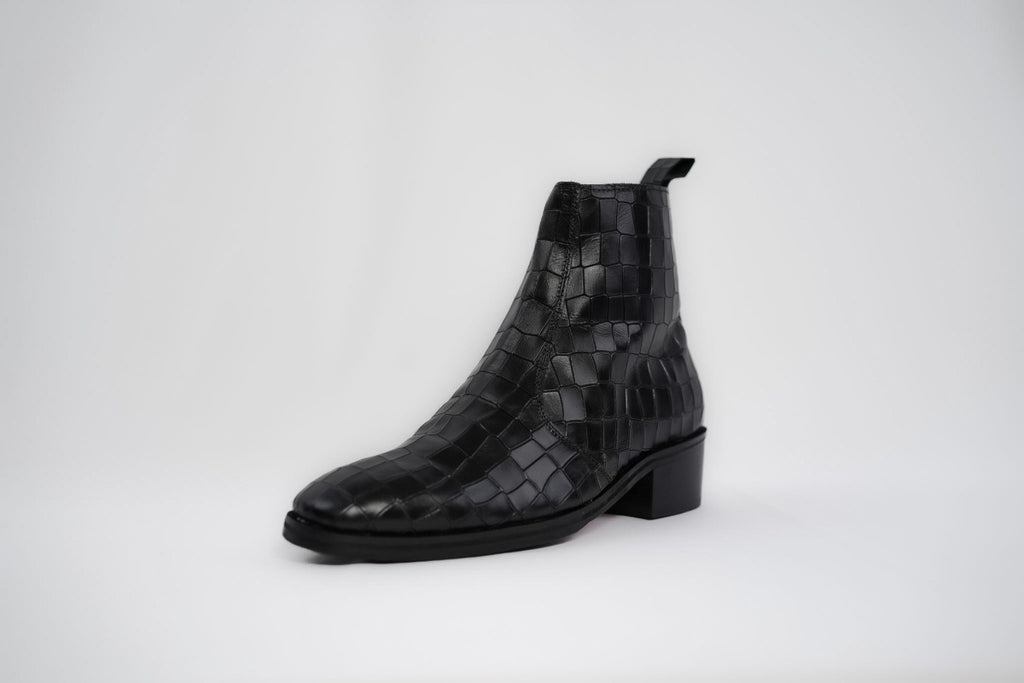 Onyx Caiman flat boots