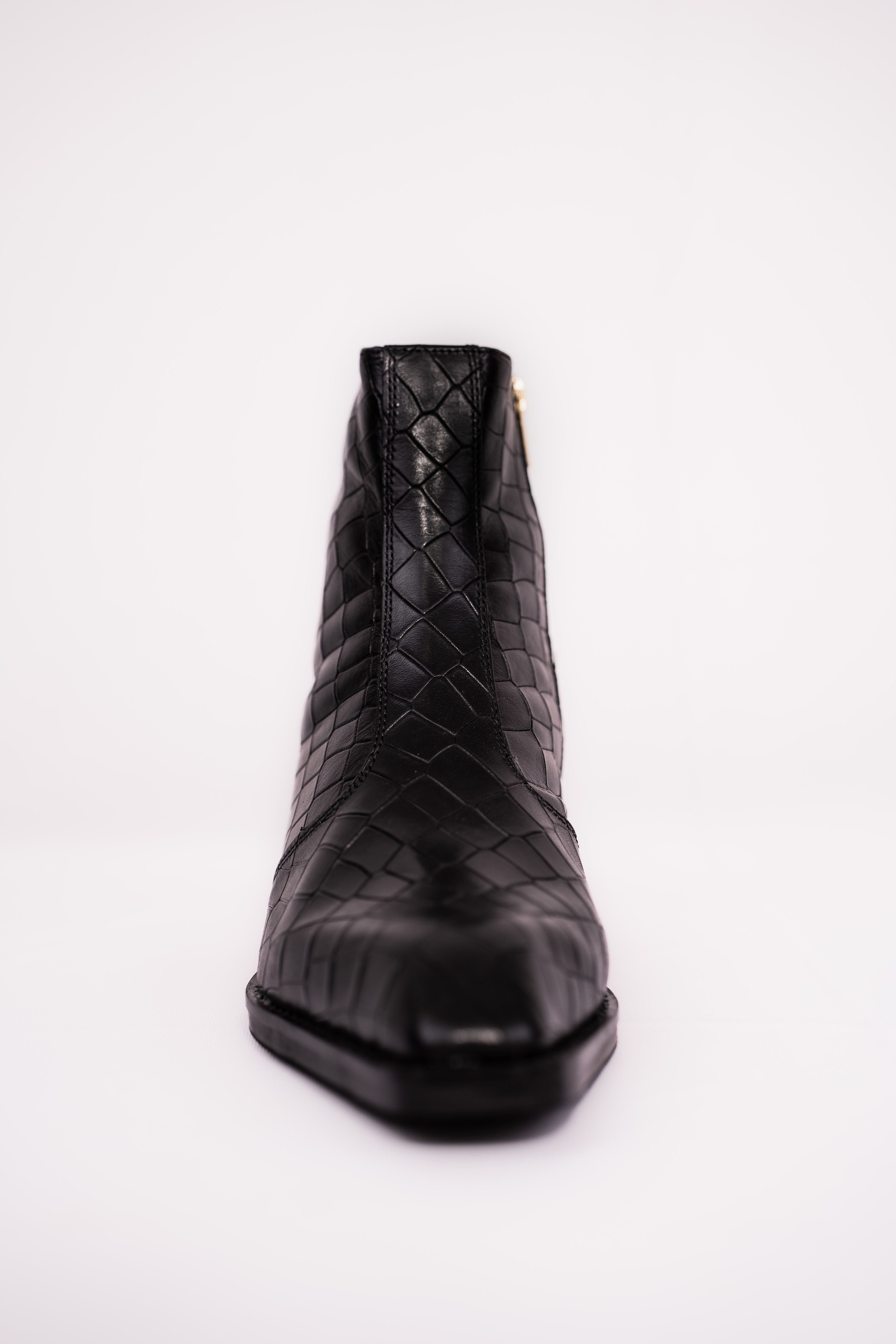 Onyx Caiman Boots