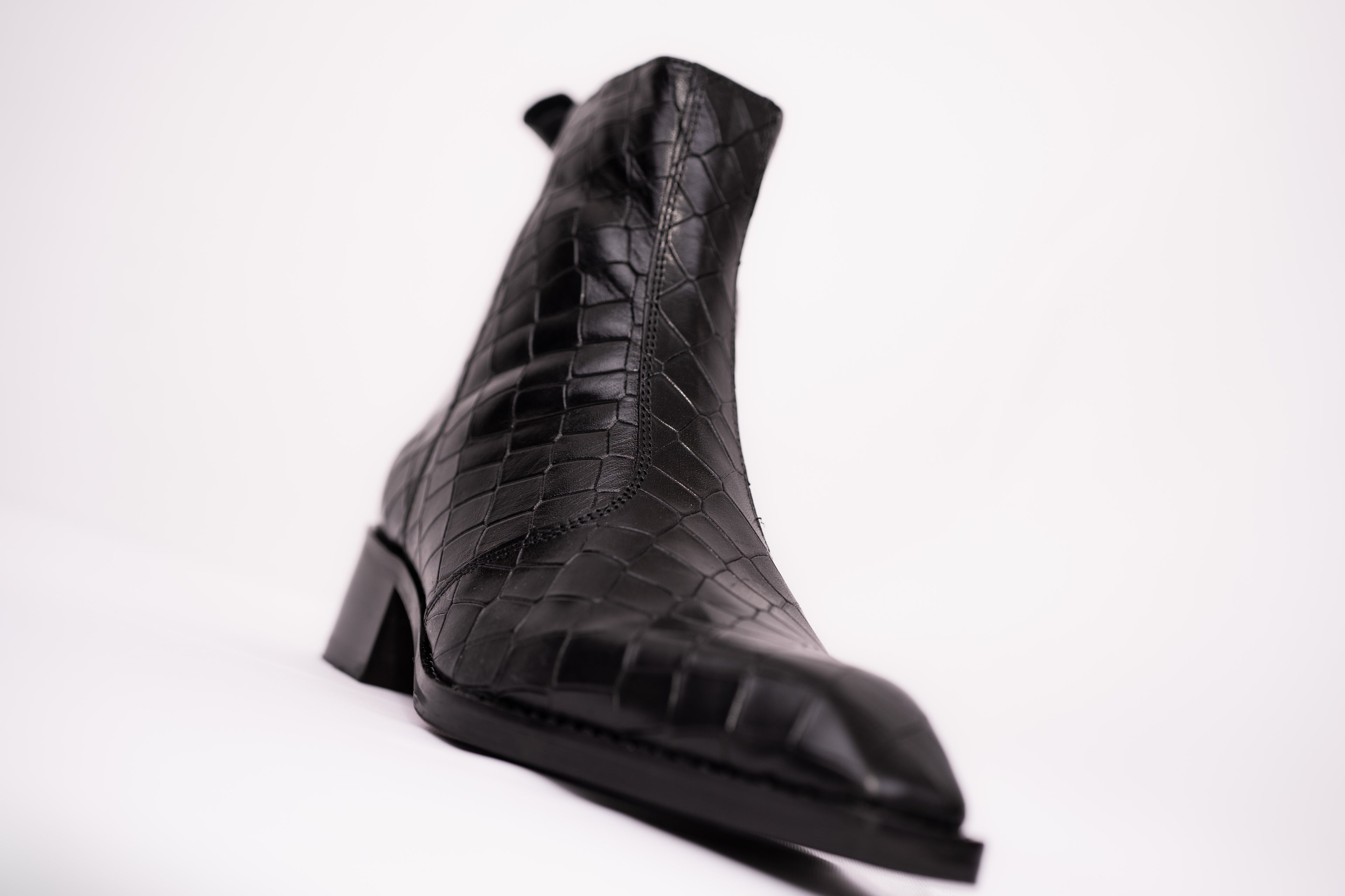 Onyx Caiman Boots